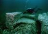 Ученые нашли следы животных на рекордно большой глубине на дне океана Древний город под водой
